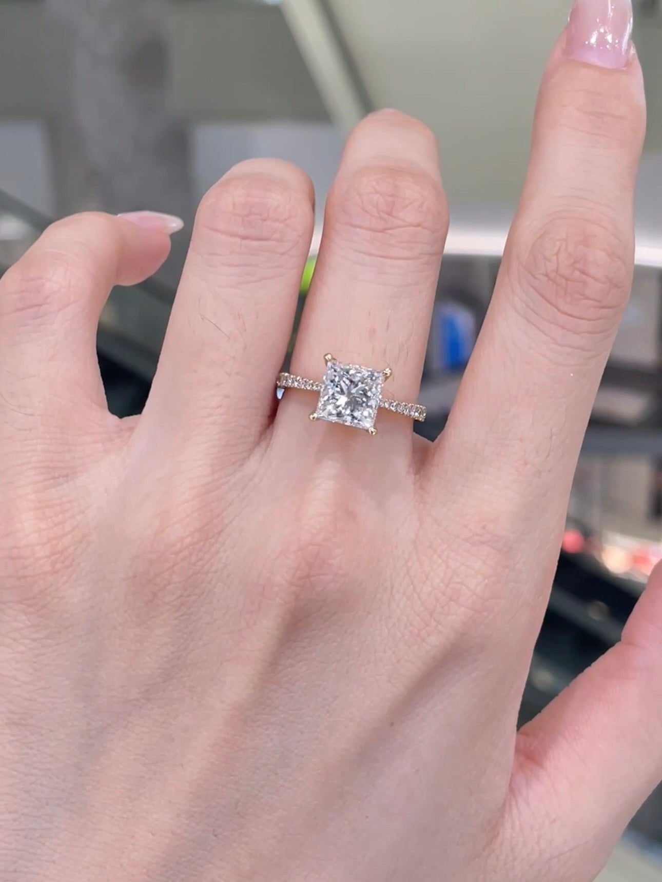 2.01 CT Princess Cut Lab-Grown Diamond Ring | 18K Gold | E Color | VVS2