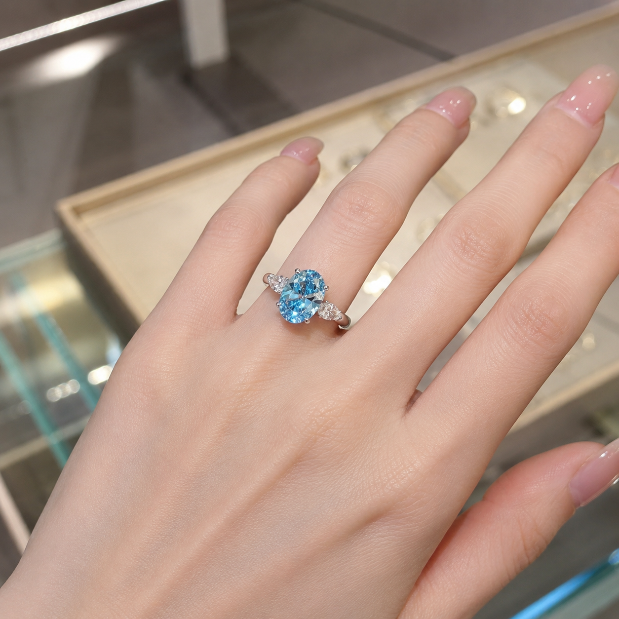 3.00ct Fancy Vivid Blue Diamond Ring|18K Gold