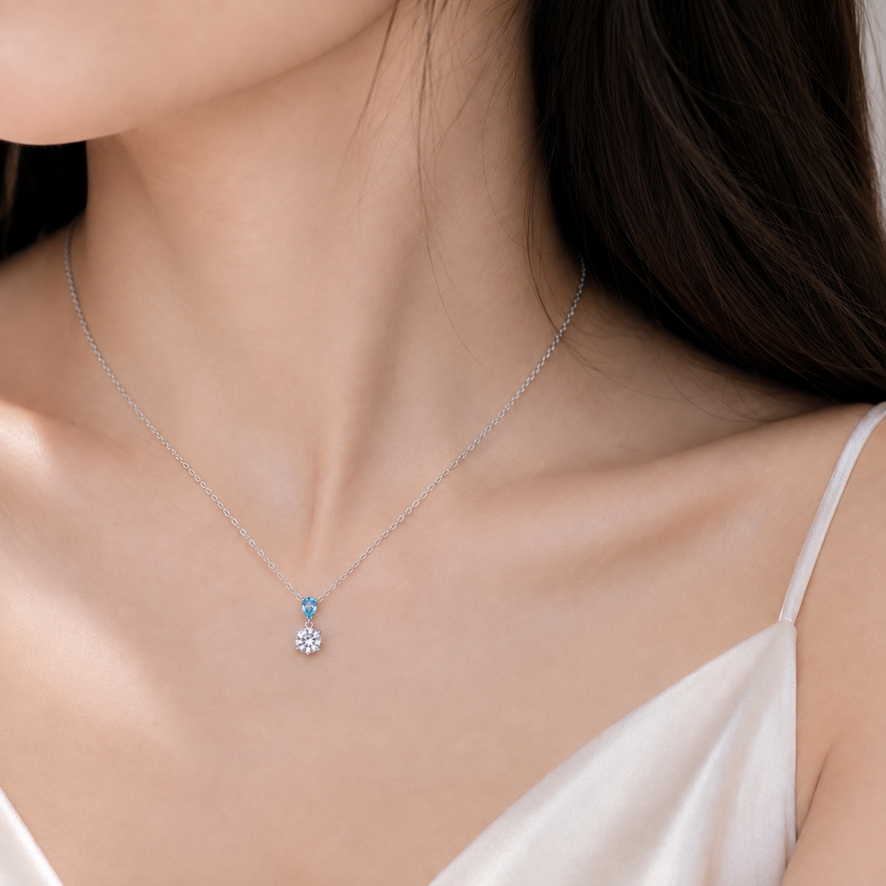 1.51ct Pear & Round Diamond Pendant| Platinum